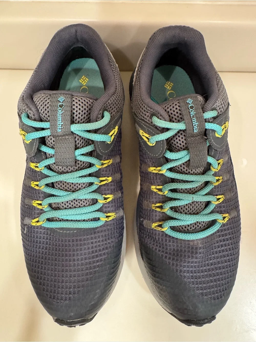 Columbia Women's Trailstorm Waterproof Hiking Shoe - Graphite/Dolphin Size 7 1/2
